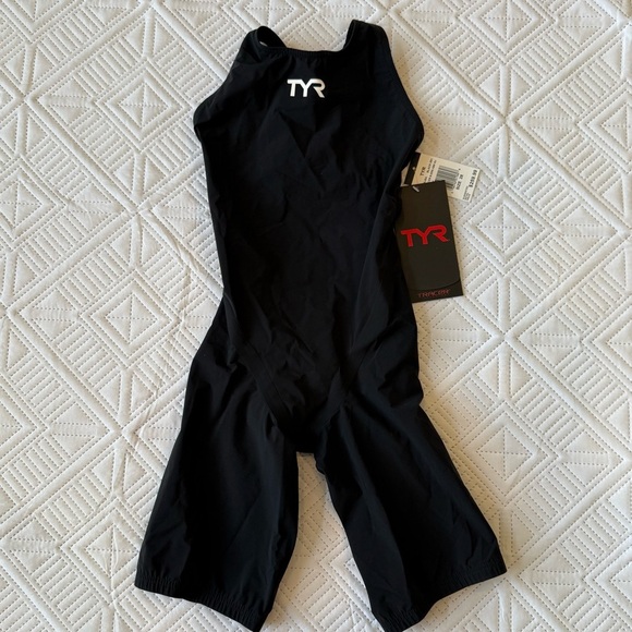 TYR Women’s Tracer B-Series Shortjohn Swimsuit Size 30L, 28 In Black - Picture 10 of 13